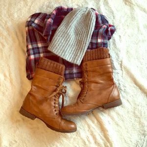 Cute faux zipper hiking boots